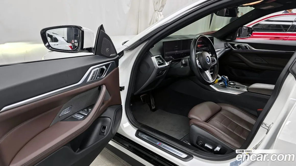 BMW i4 2023 из KR, фото 10