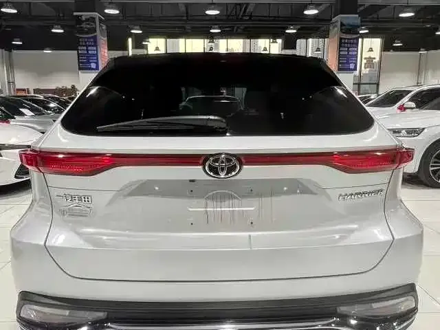 Toyota Harrier 2021 из CN, фото 8