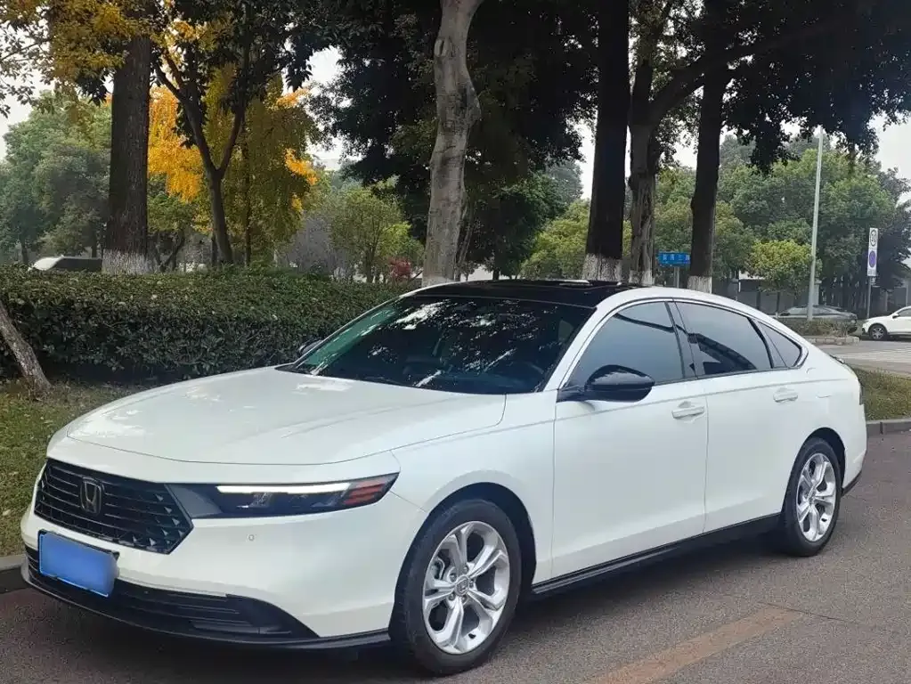 Honda Accord 2023 из CN, фото 1