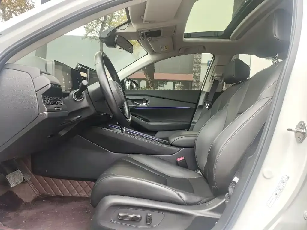 Honda Accord 2023 из CN, фото 4