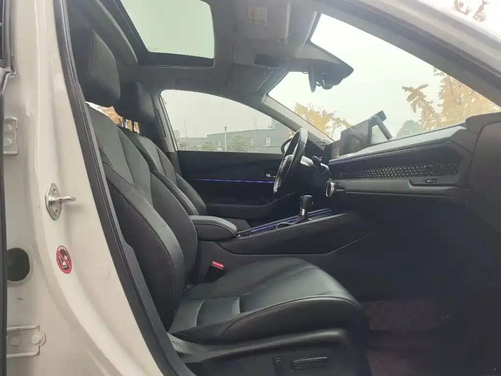 Honda Accord 2023 из CN, фото 9