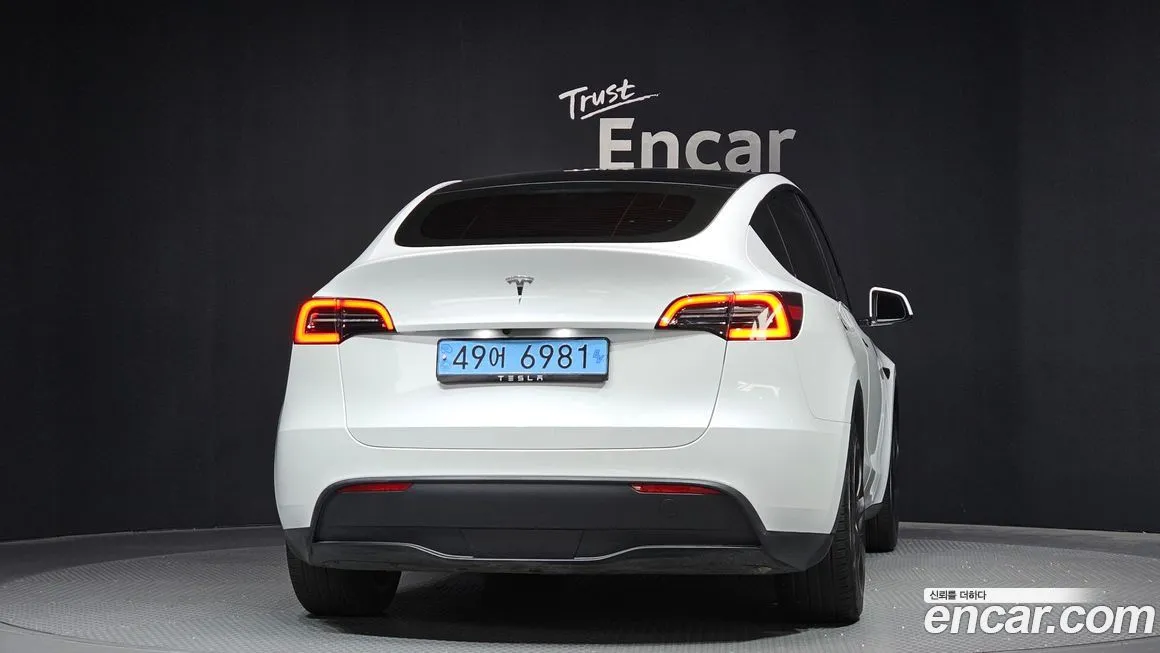 Tesla Model Y 2024 из KR, фото 4