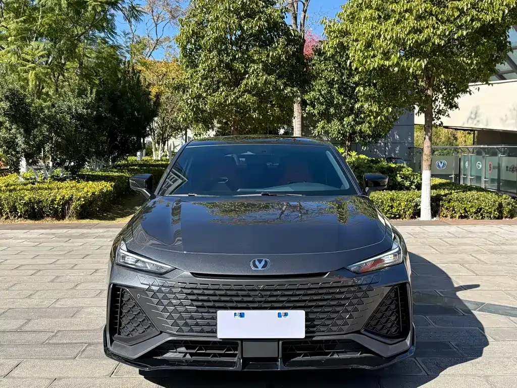 Changan UNI-V 2024 из CN, фото 2
