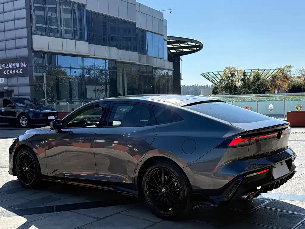 Changan UNI-V 2024 из CN, фото 4