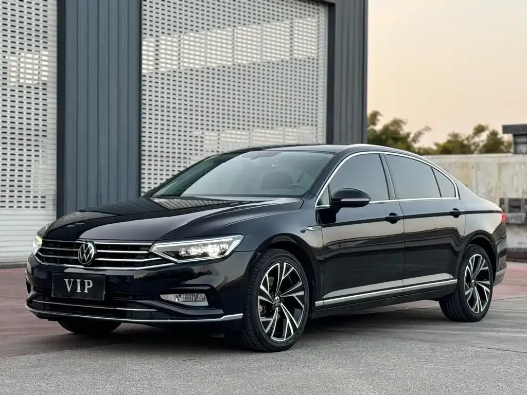 Volkswagen Magotan 2022 из CN, фото 1