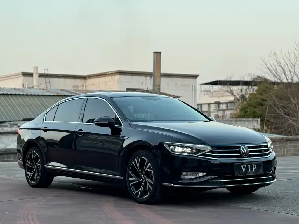 Volkswagen Magotan 2022 из CN, фото 3