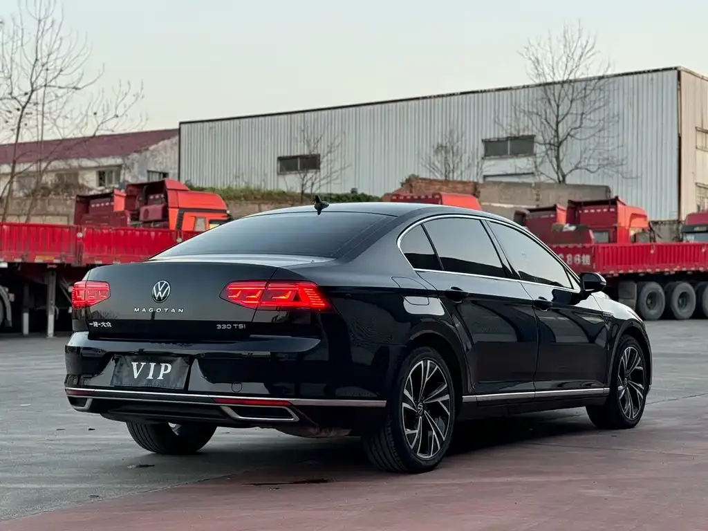 Volkswagen Magotan 2022 из CN, фото 7