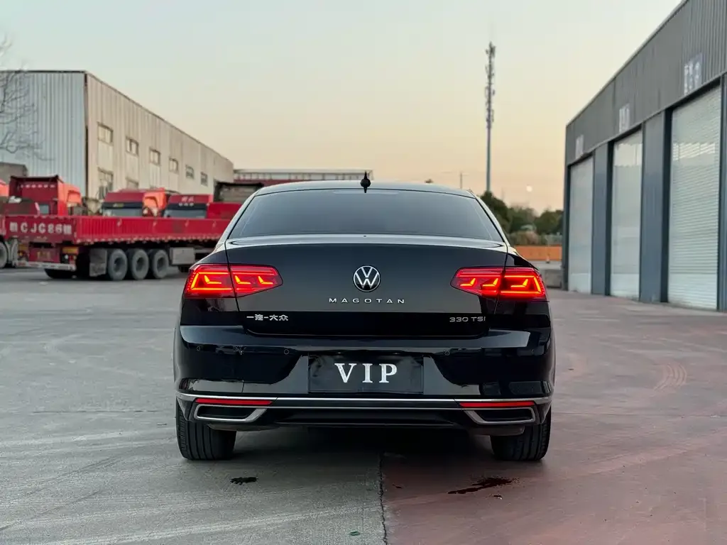 Volkswagen Magotan 2022 из CN, фото 8