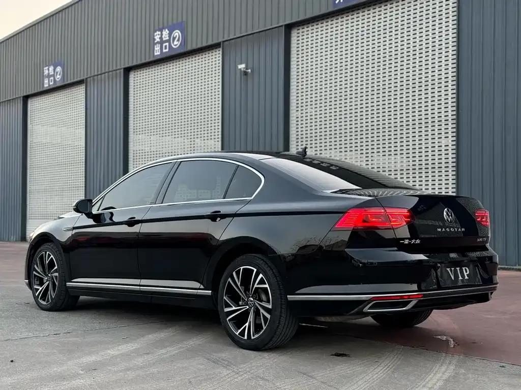Volkswagen Magotan 2022 из CN, фото 9