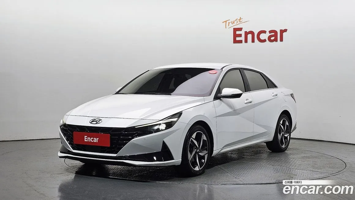 Hyundai AVANTE 2023 из KR, фото 1