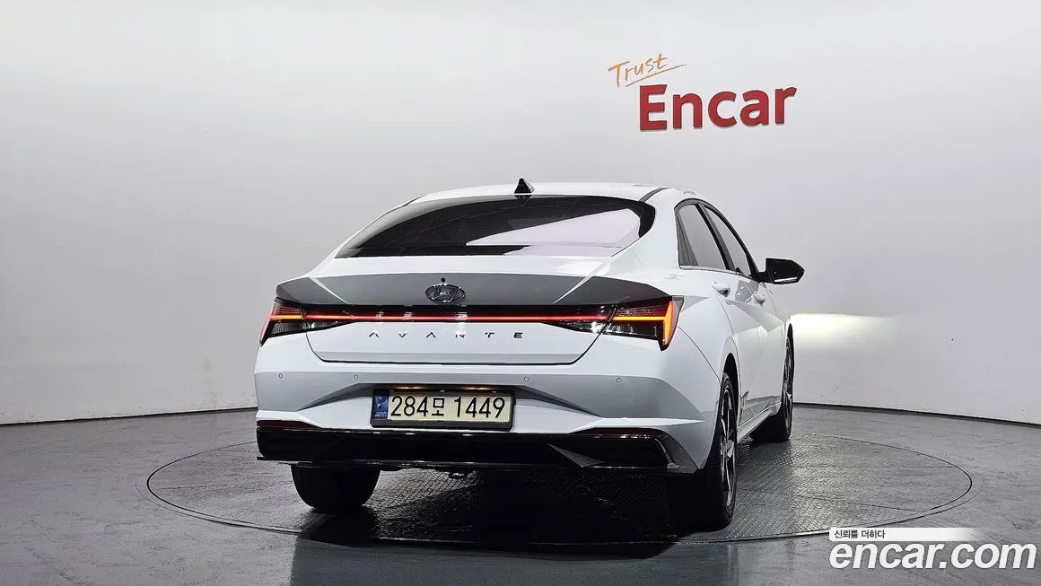 Hyundai AVANTE 2023 из KR, фото 4