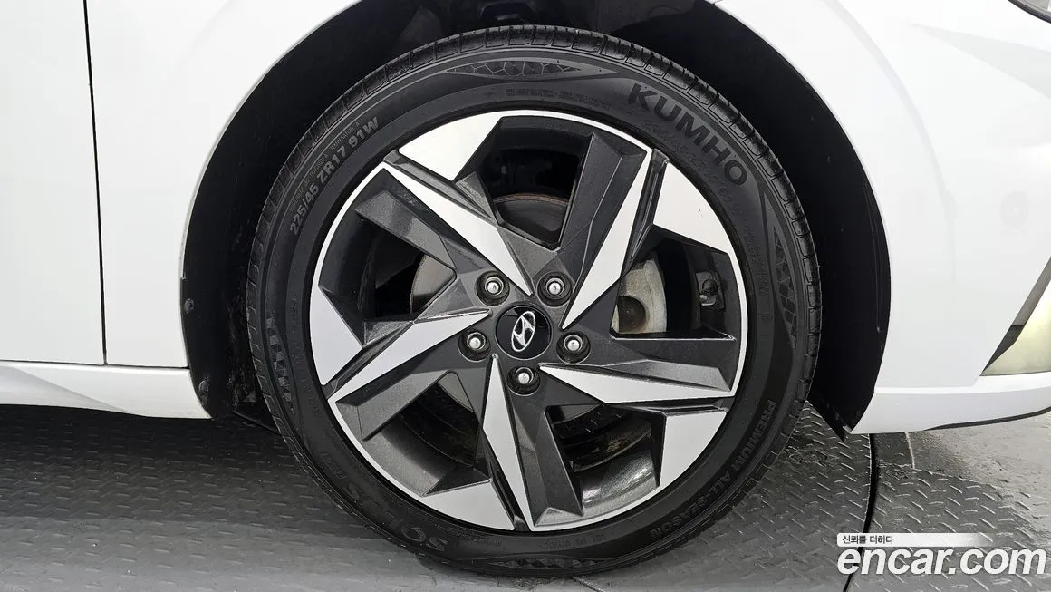 Hyundai AVANTE 2023 из KR, фото 5