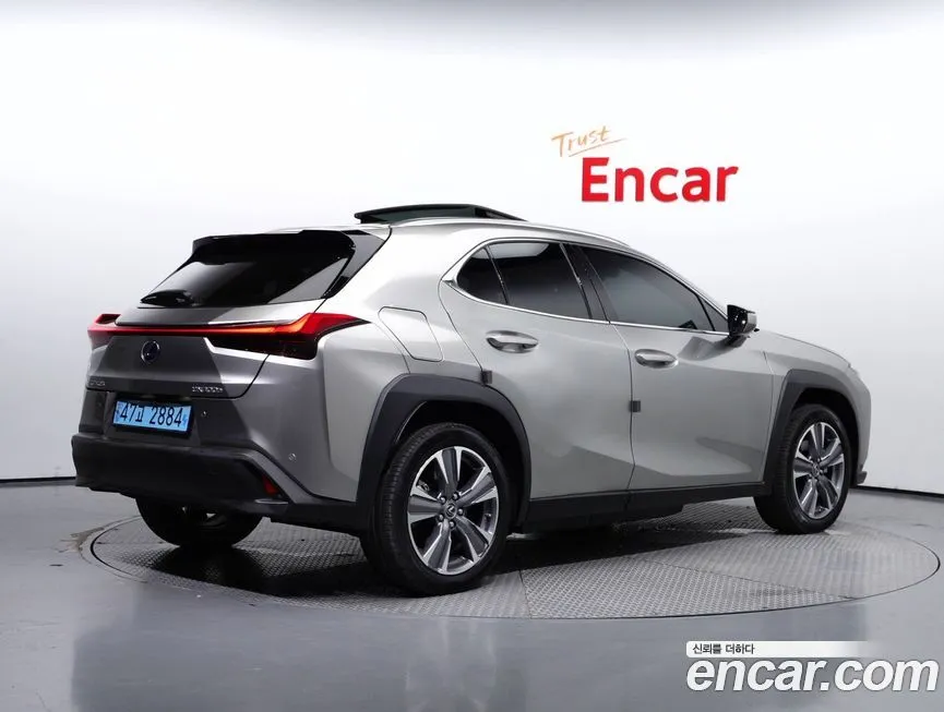 Lexus UX 2022 из KR, фото 2