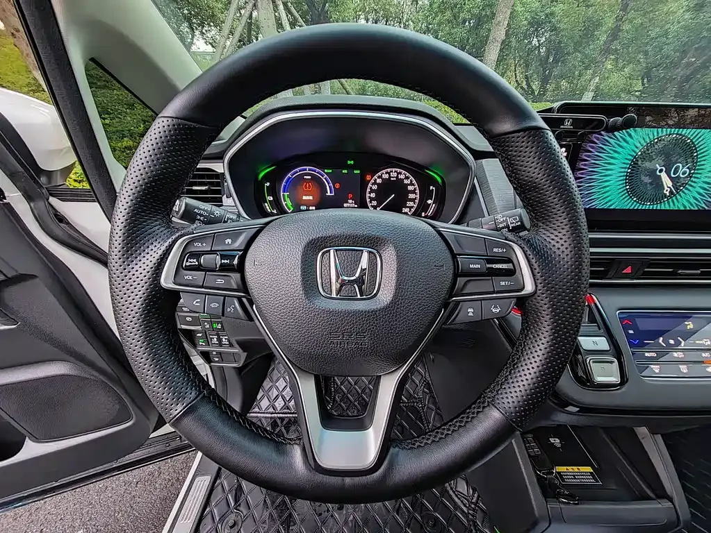 Honda Elysion 2023 из CN, фото 10