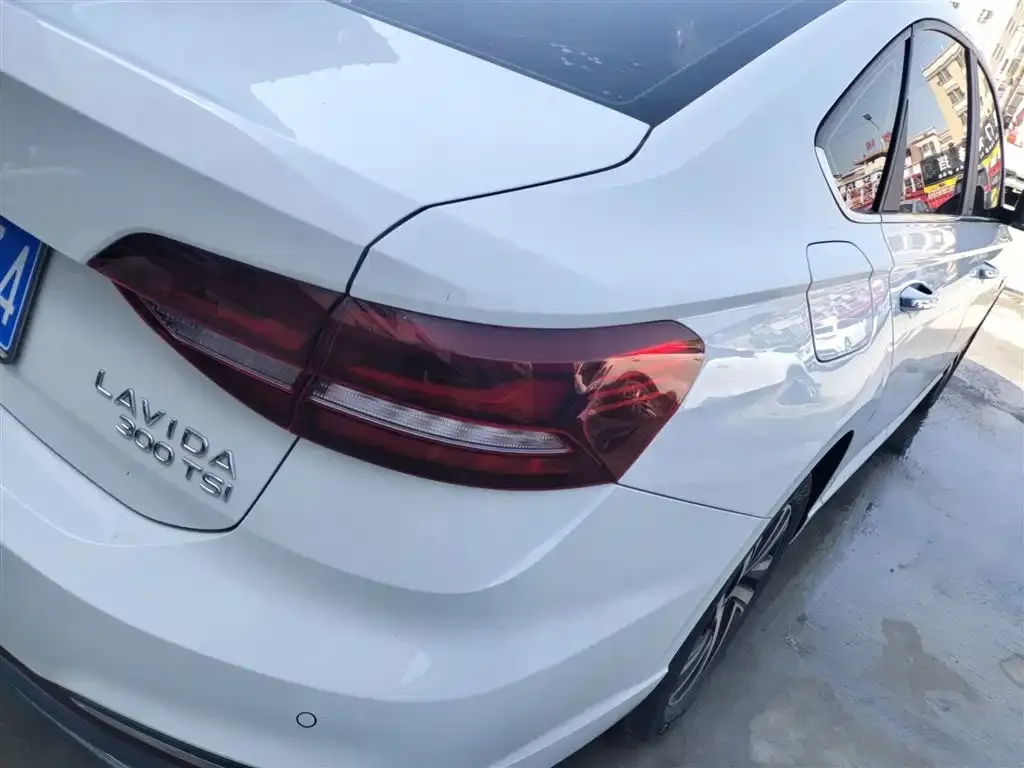 Volkswagen Lavida 2023 из CN, фото 8