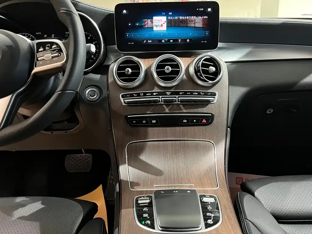 Mercedes-Benz GLC 2021 из CN, фото 9