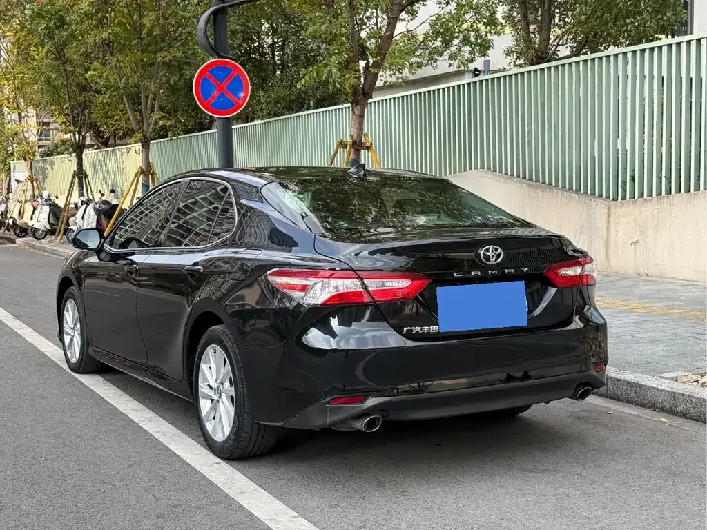Toyota Camry 2024 из CN, фото 6