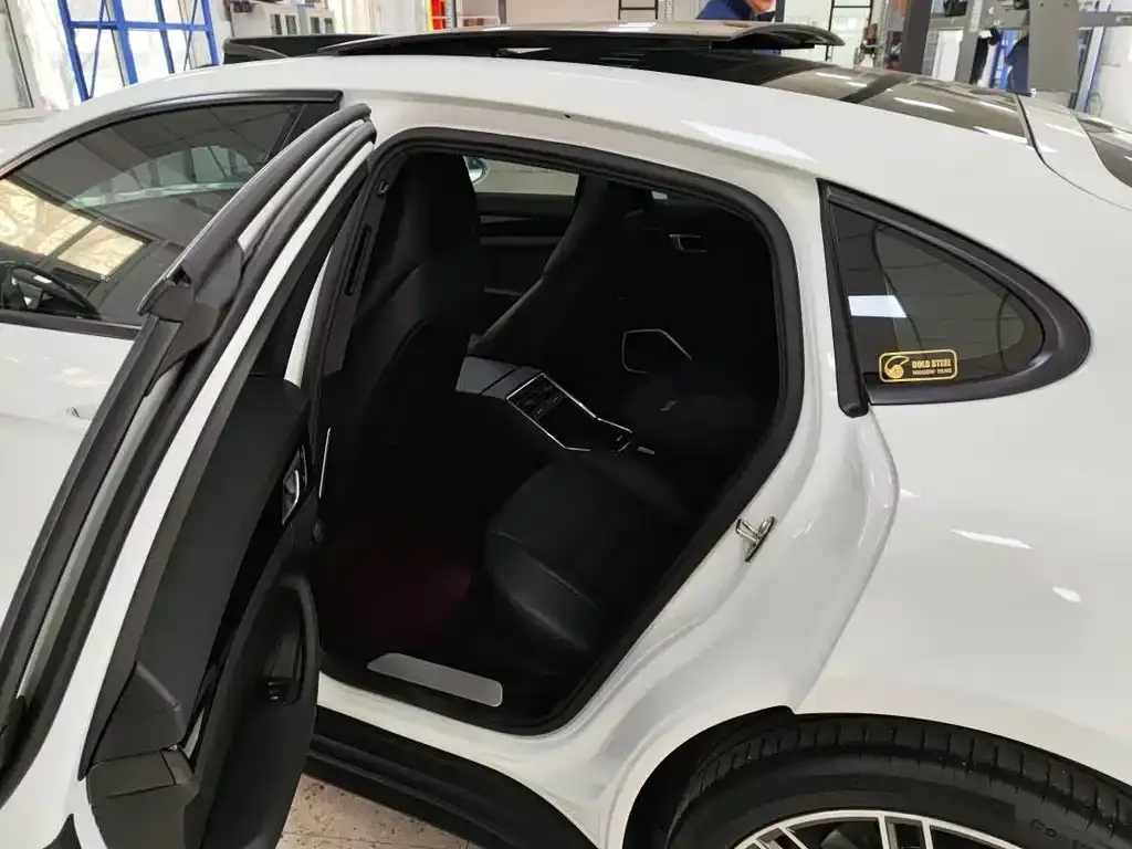Porsche Panamera 2022 из CN, фото 3