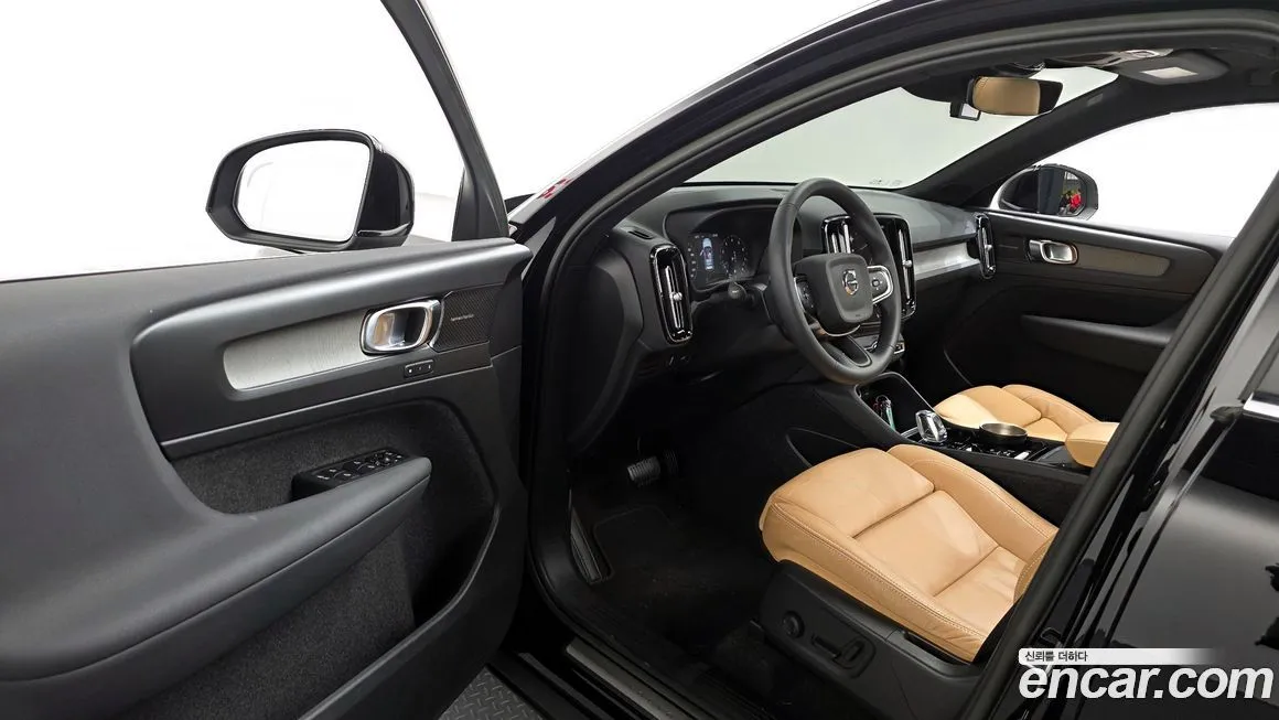 Volvo XC40 2022 из KR, фото 10