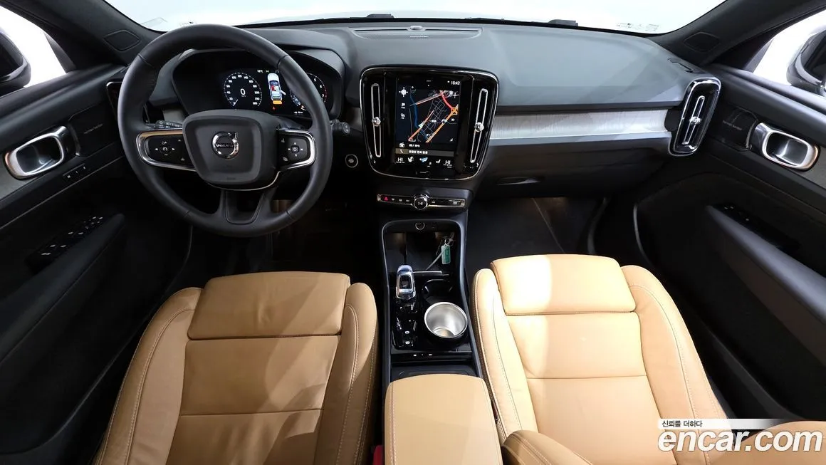 Volvo XC40 2022 из KR, фото 7