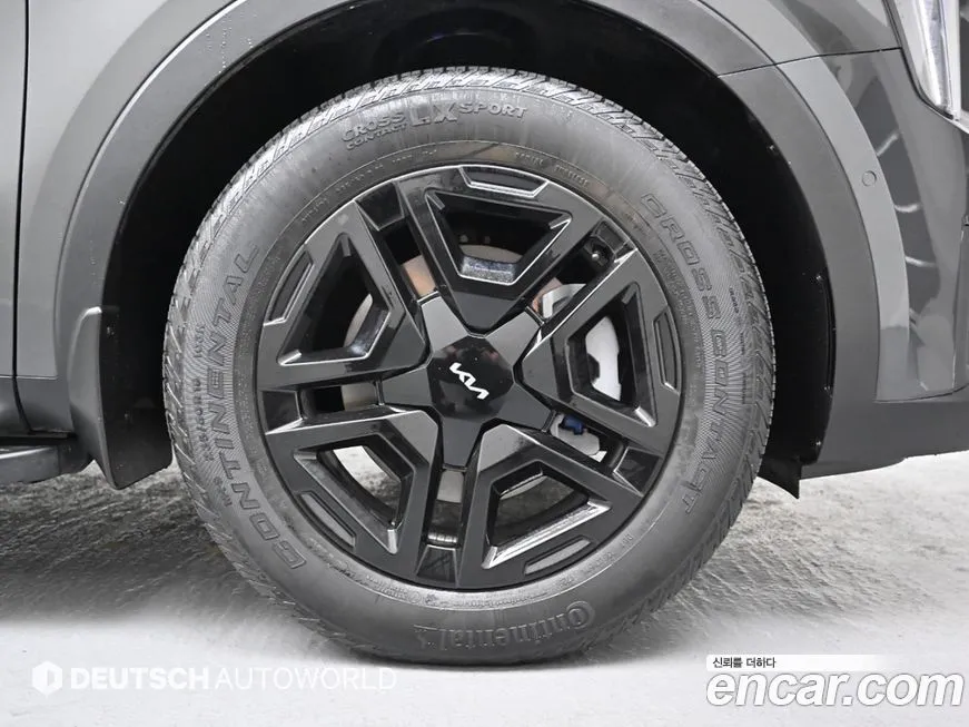 Kia Sorento — фото 5