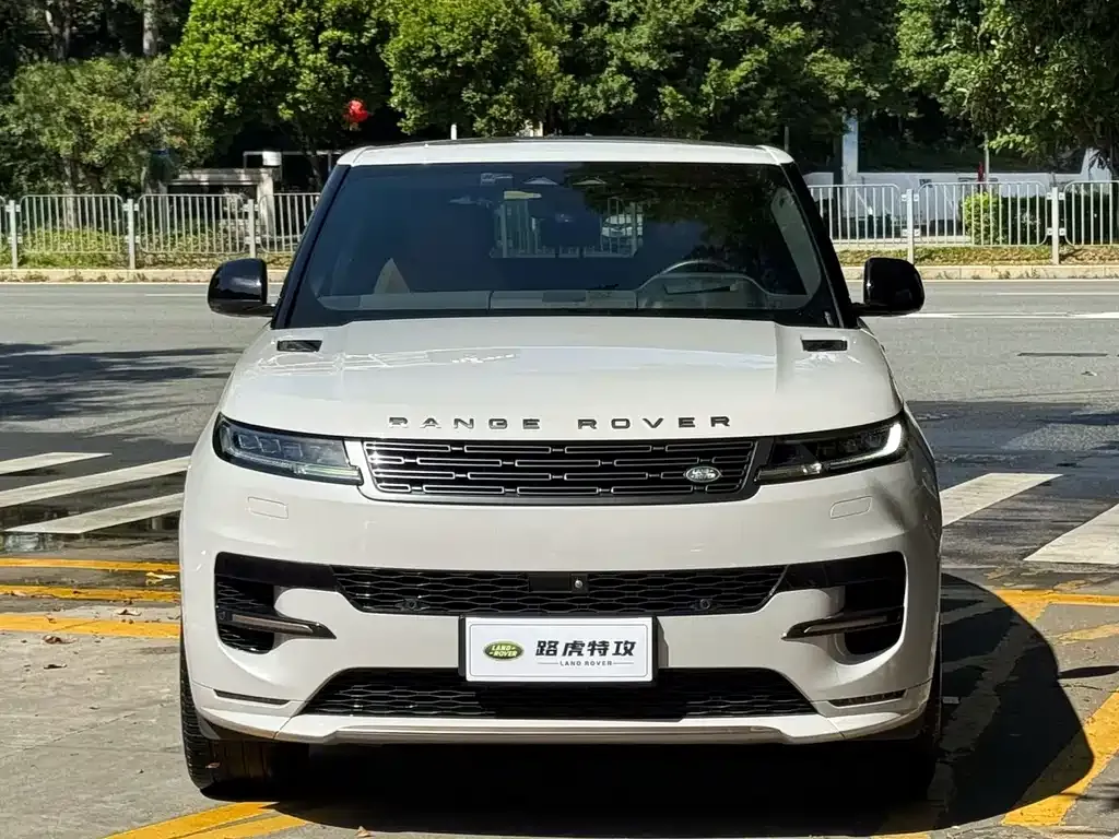 Land Rover Sport 2023 из CN, фото 2