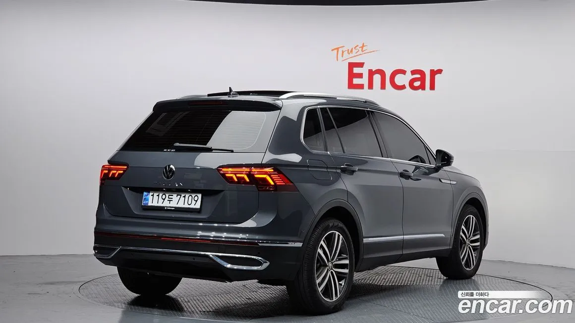 Volkswagen Tiguan 2024 из KR, фото 2
