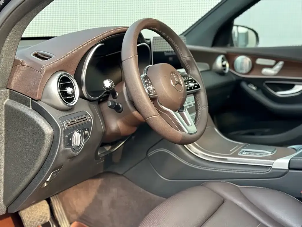 Mercedes-Benz GLC 2021 из CN, фото 8