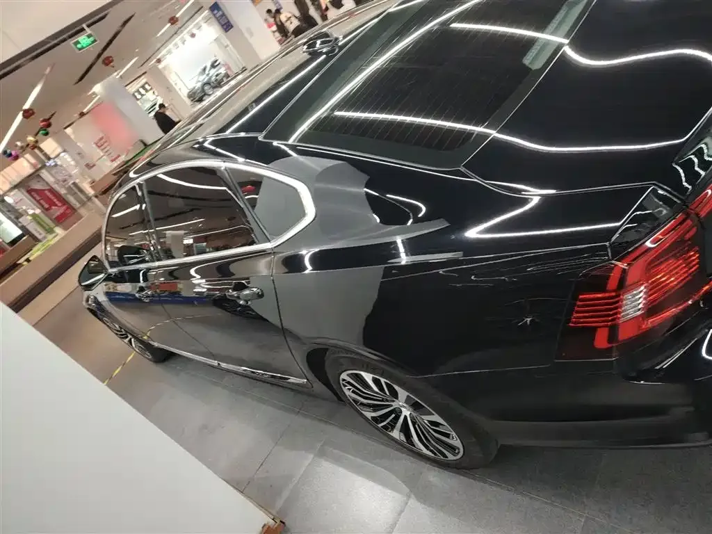 Volvo S90 PHEV 2024 из CN, фото 5