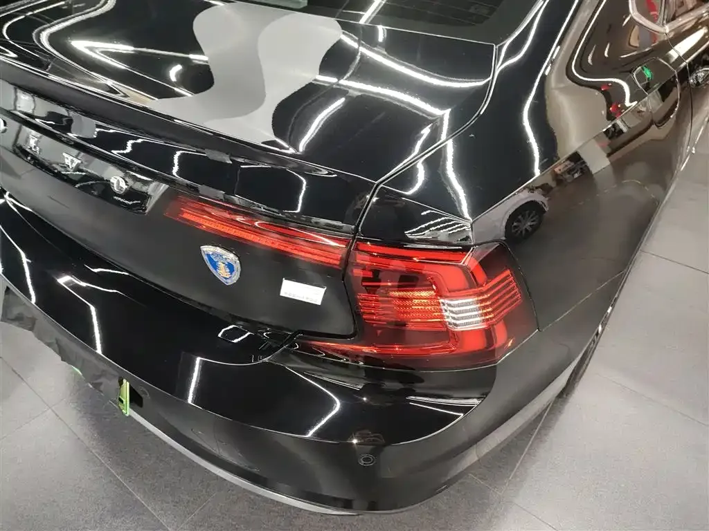 Volvo S90 PHEV 2024 из CN, фото 8