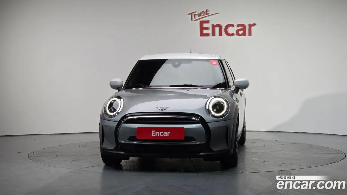 Mini Cooper 2024 из KR, фото 3