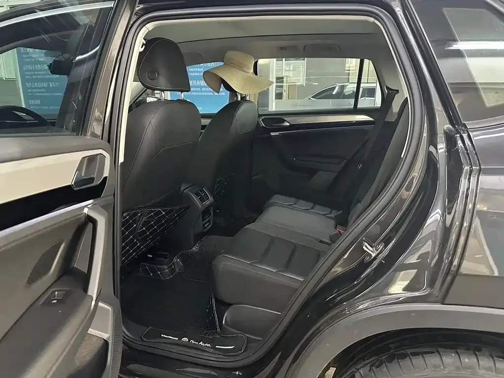 Volkswagen Tayron 2022 из CN, фото 3