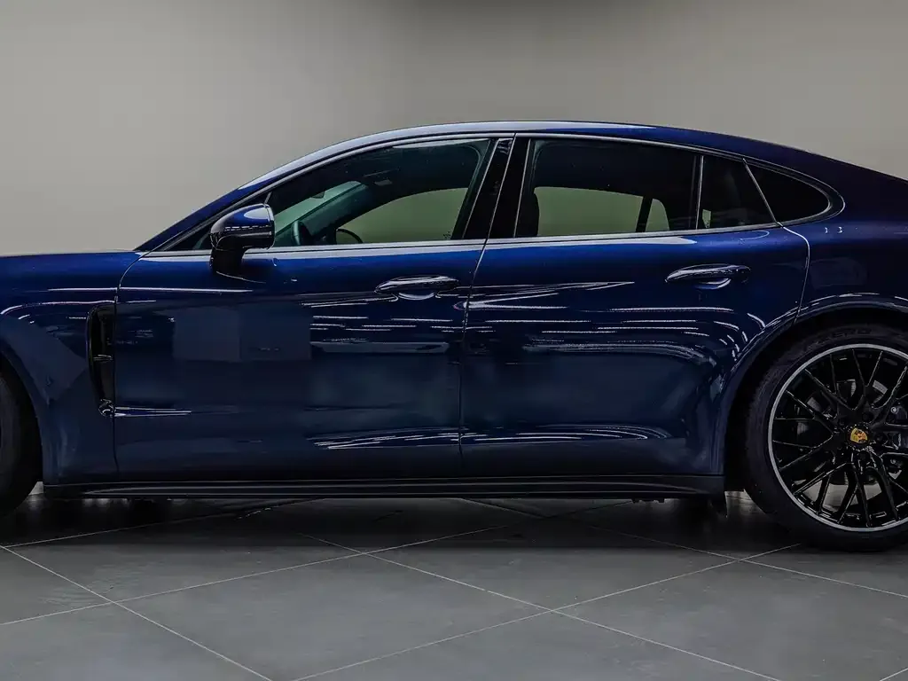 Porsche Panamera 2023 из CN, фото 10
