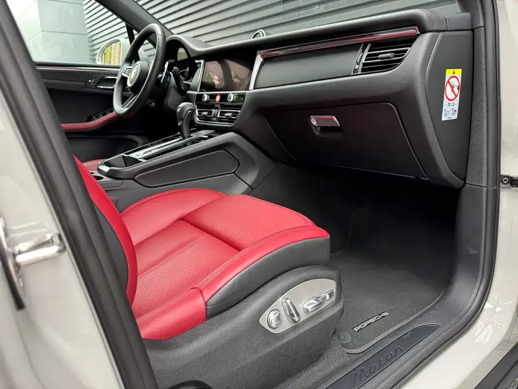 Porsche Macan 2025 из CN, фото 9