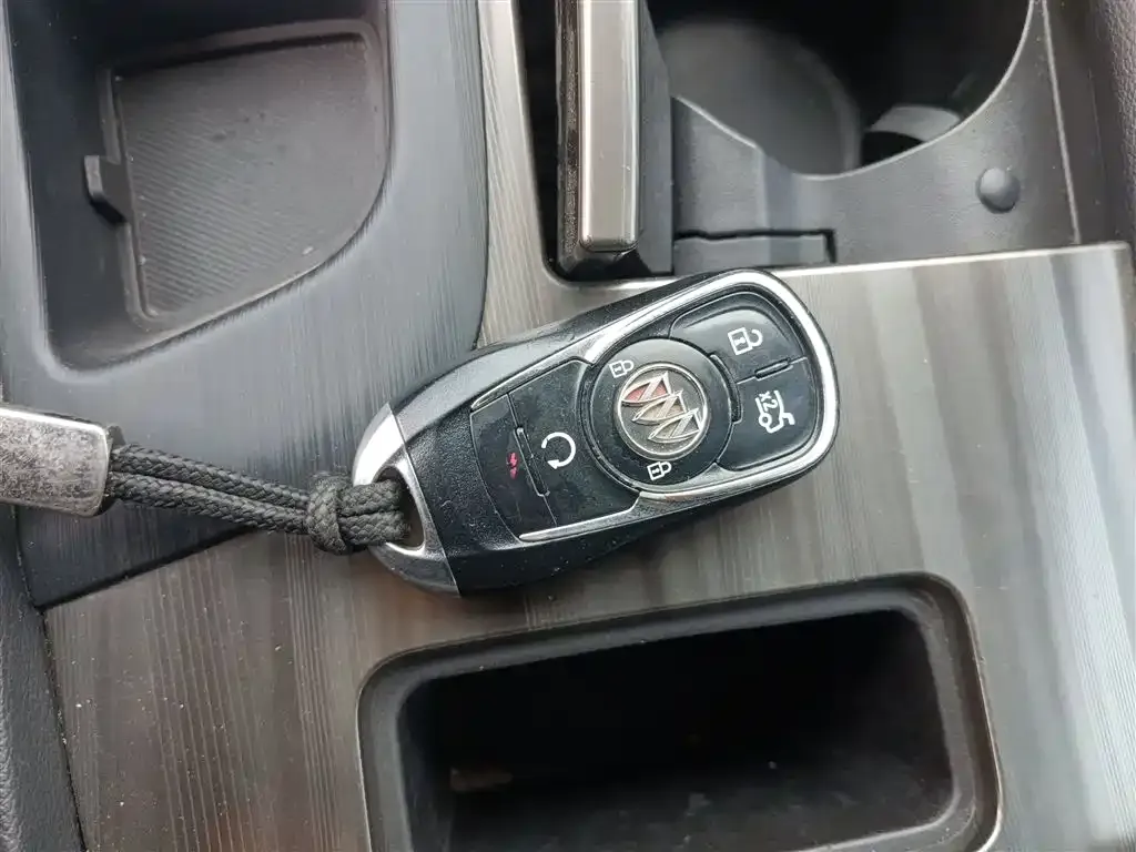 Buick LaCrosse 2023 из CN, фото 9