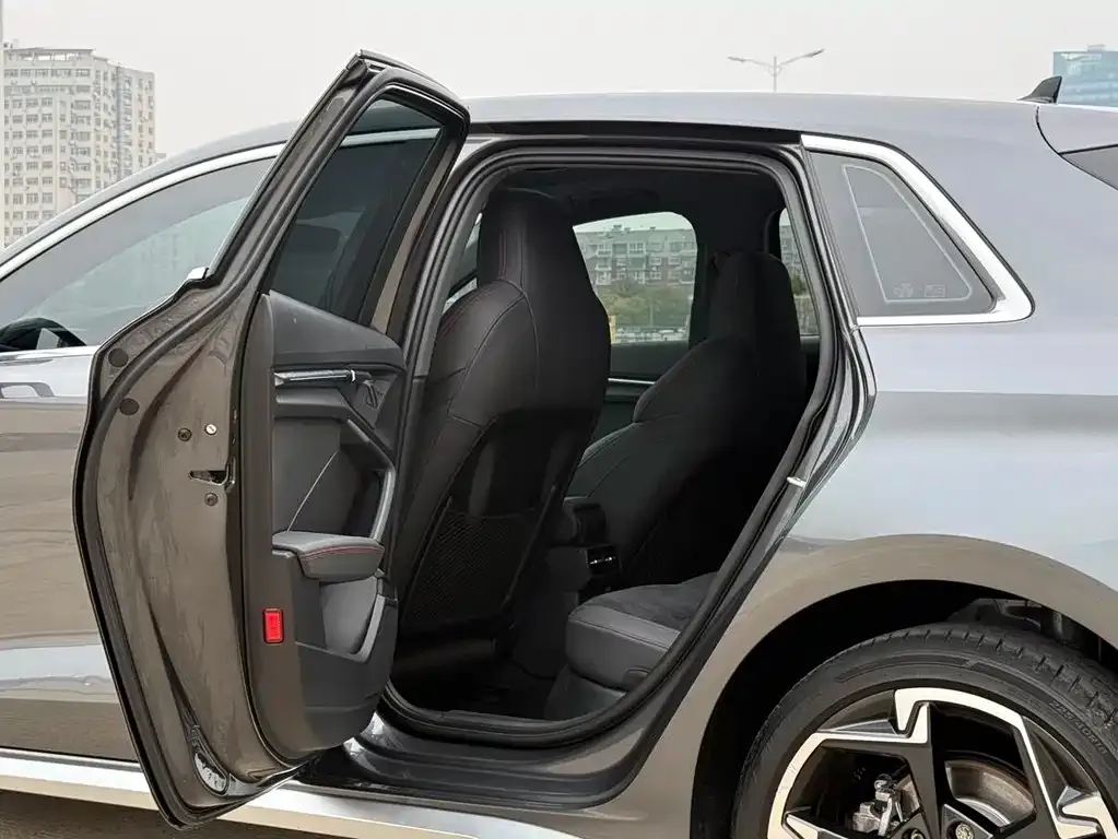 Audi A3 2022 из CN, фото 5