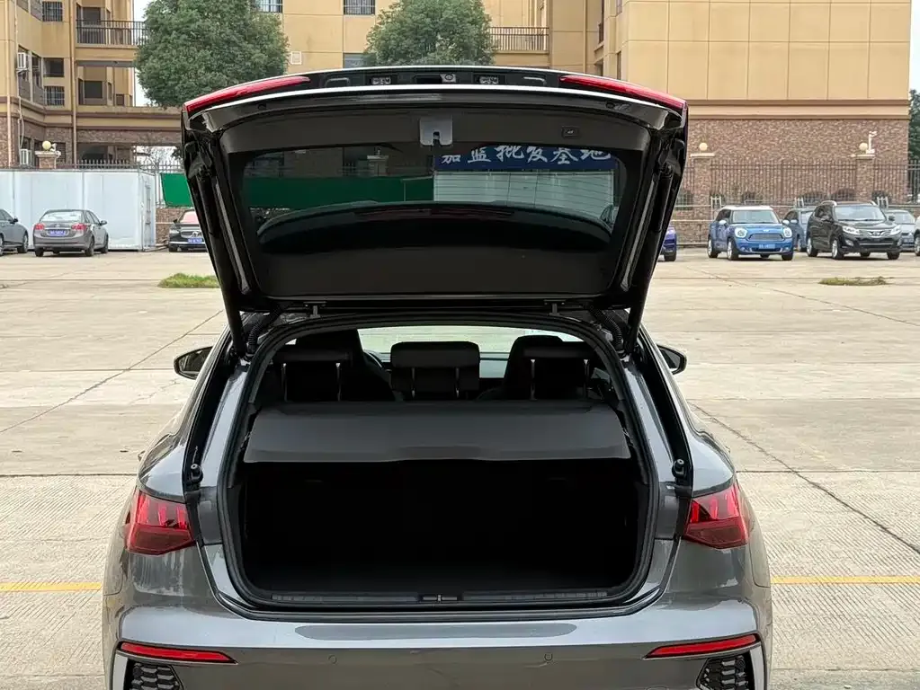 Audi A3 2022 из CN, фото 8