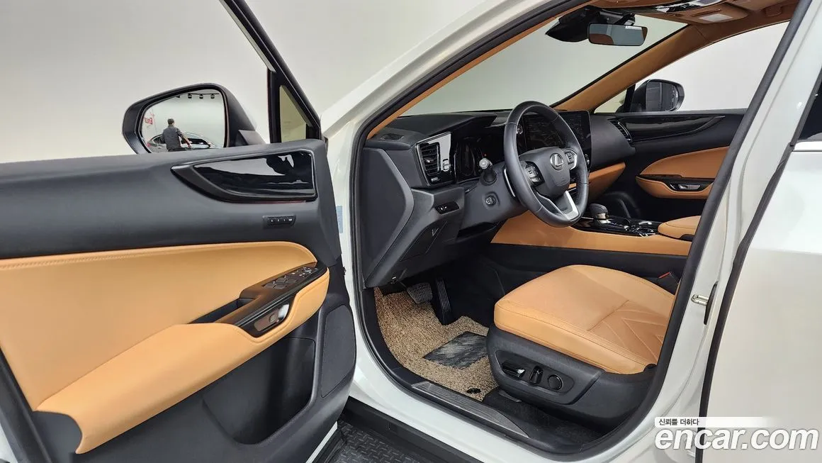 Lexus NX 2025 из KR, фото 10