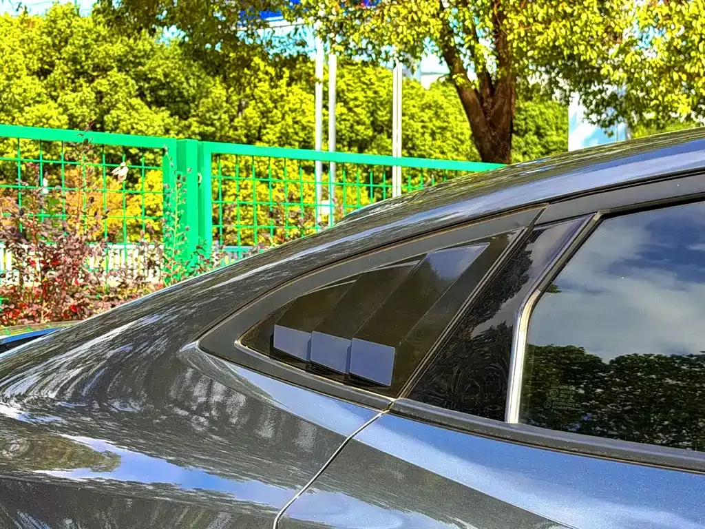 Changan UNI-V 2022 из CN, фото 6