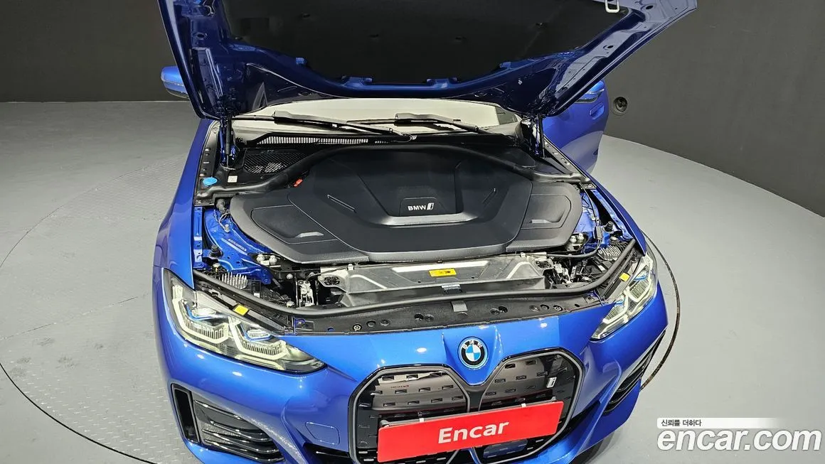 BMW i4 2024 из KR, фото 6