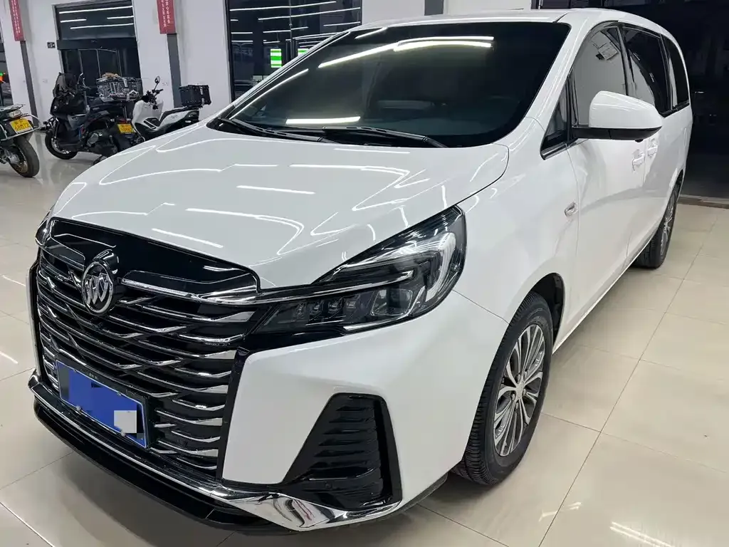Buick GL8 2022 из CN, фото 2