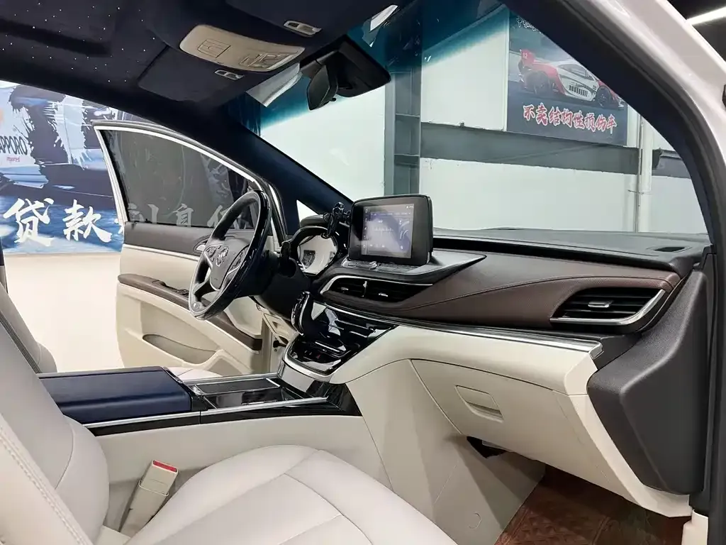 Buick GL8 2022 из CN, фото 8