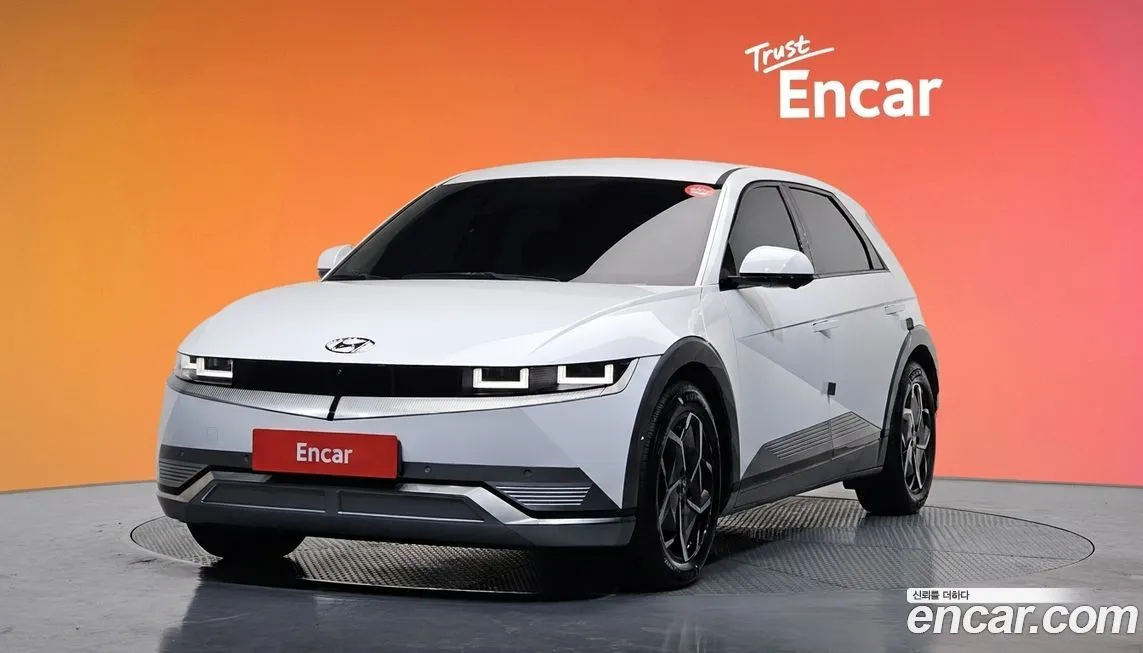 Hyundai Ioniq5 — фото 1