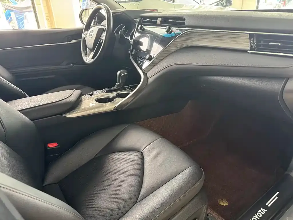 Toyota Camry 2021 из CN, фото 6