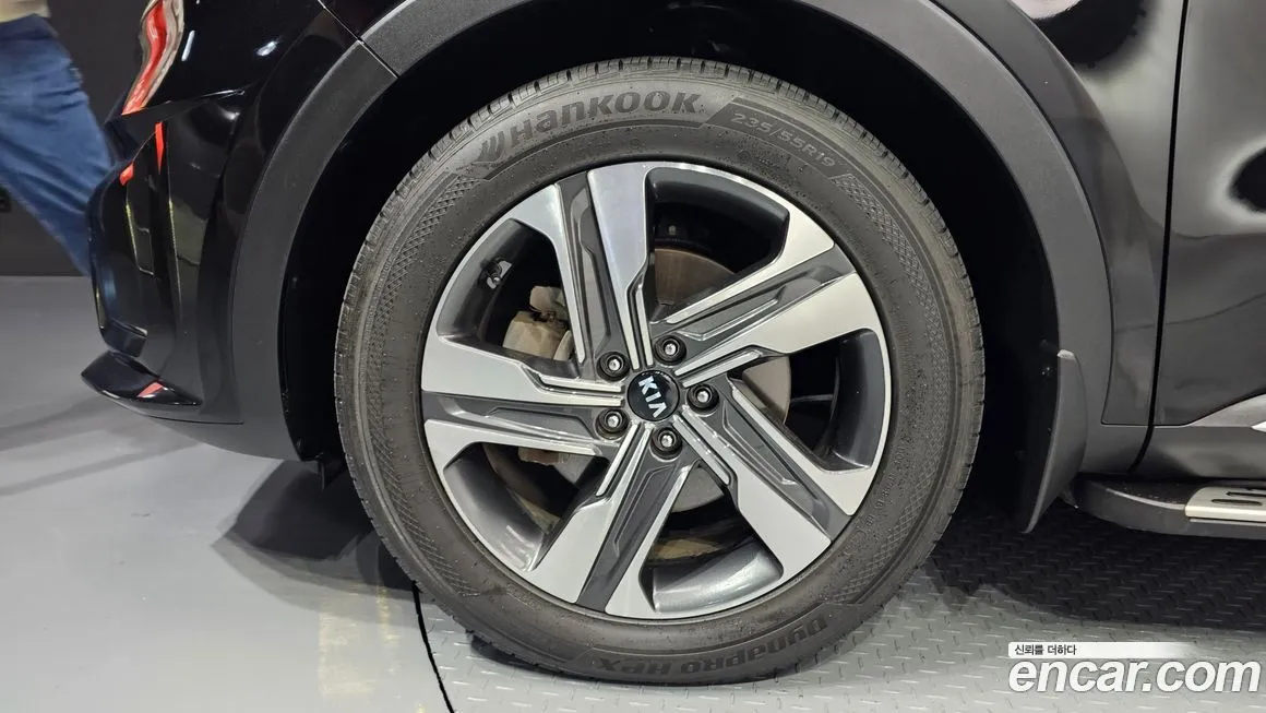 Kia Sorento — фото 5