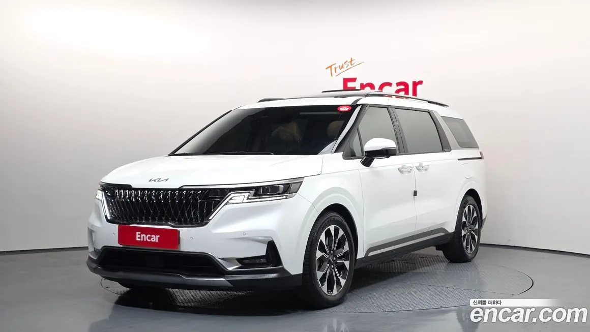 Kia Carnival 2023 из KR, фото 1