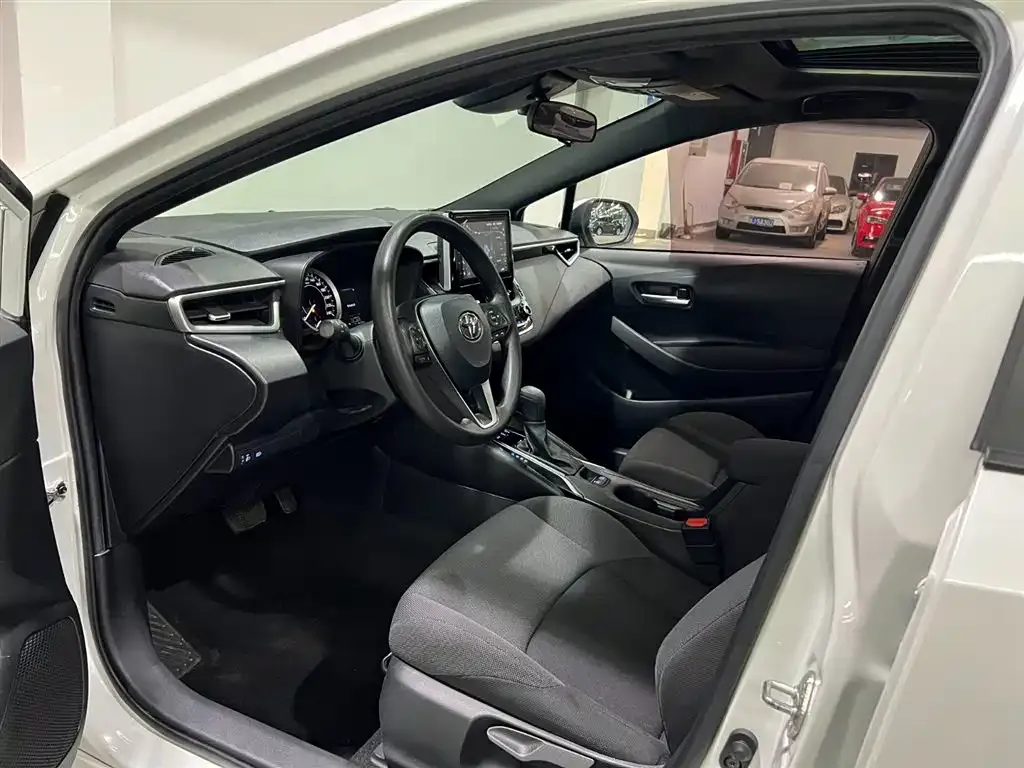 Toyota Levin 2021 из CN, фото 8