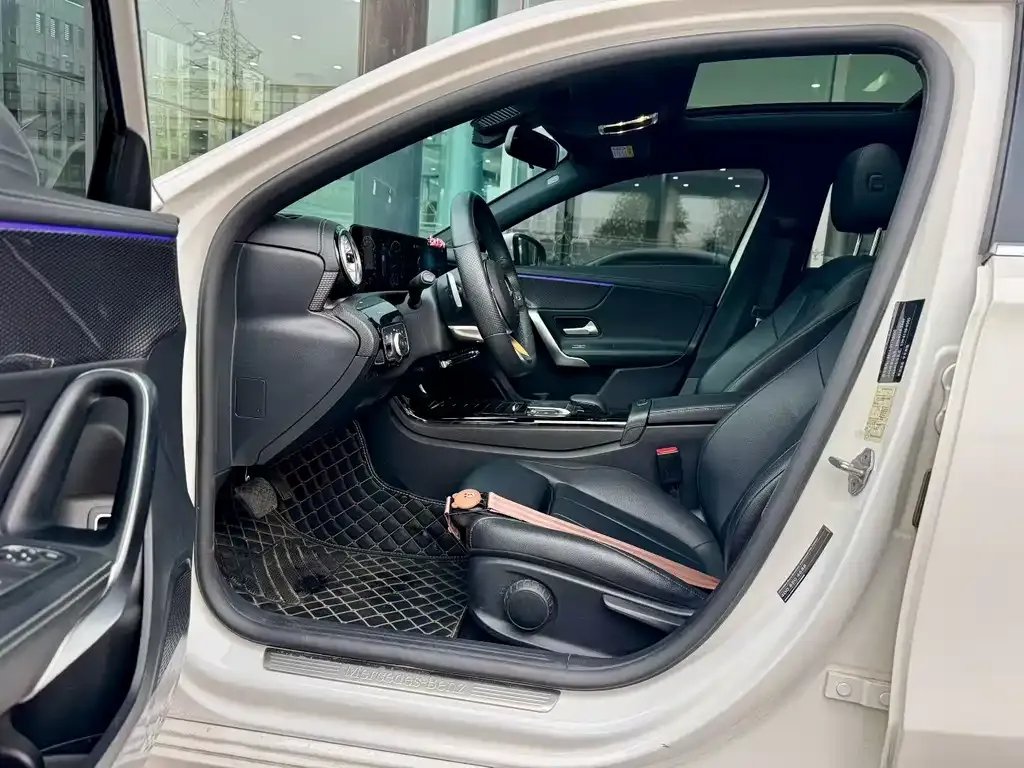 Mercedes-Benz A-Class 2022 из CN, фото 4