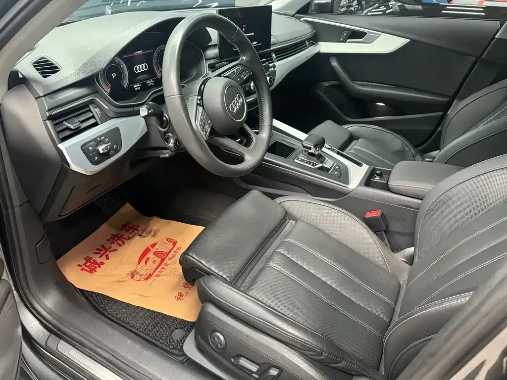 Audi A4L 2021 из CN, фото 4