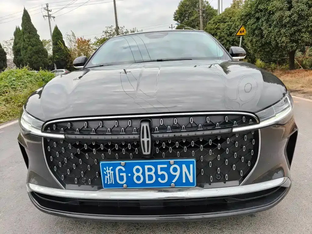 Lincoln Z 2023 из CN, фото 1